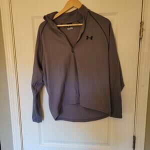 Under Armour size SM perfect for the kids playing outside staying warm